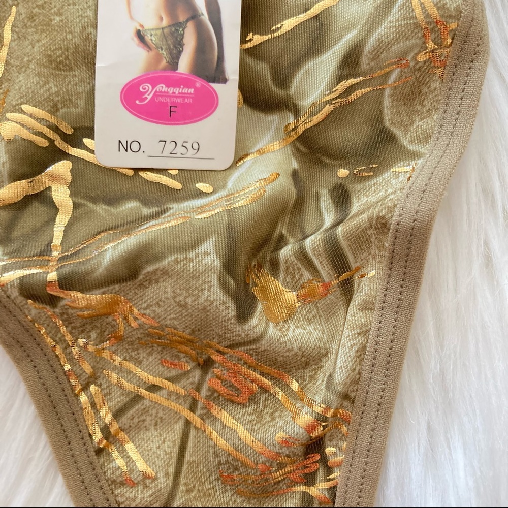 NEW Set of Two (2) Rose Floral Thong Bikini - Picture 5 of 14